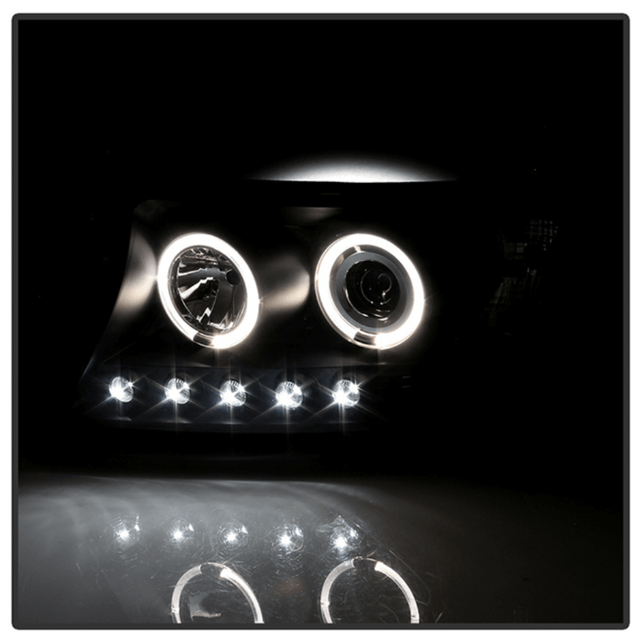2008-2011 Toyota Land Cruiser Projector Headlights | Spyder Signature