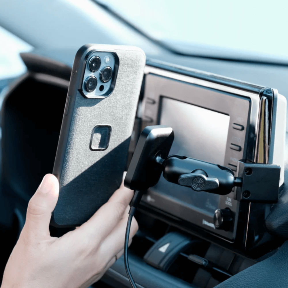 2019+ Toyota RAV4 Audio Multimedia Magnetic Charging Phone Mount