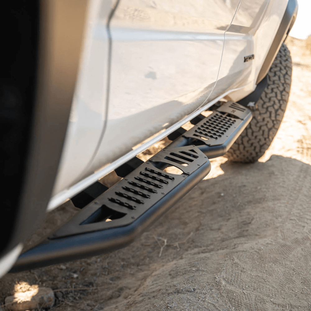 OE Plus Side Steps Fits 2024+ Toyota Tacoma Double Cab