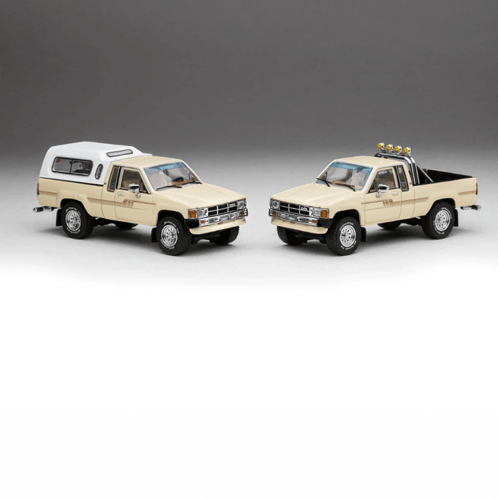 Toyota 1985 Hilux SR5 Xtracab Exclusive 1/64 Beige with Accessories