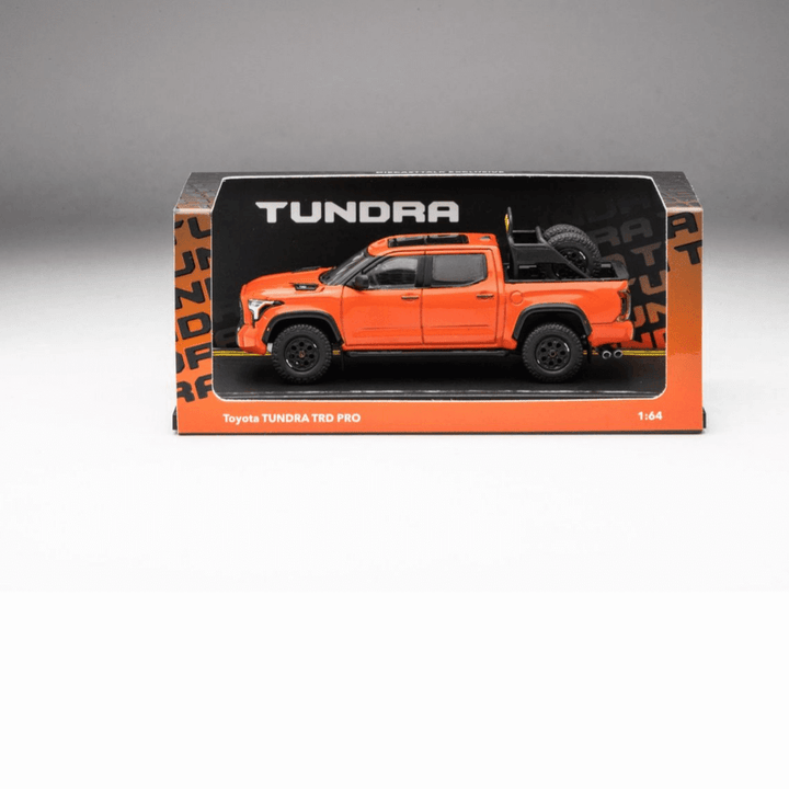 Toyota Tundra TRD PRO Exclusive GCD 1/64 Solar Octane with accessories