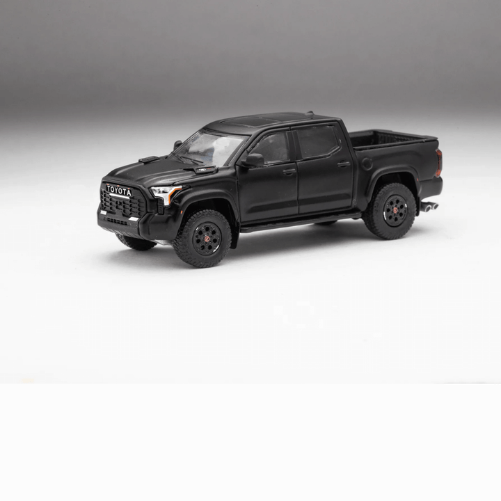Toyota Tundra TRD PRO Exclusive GCD 1/64 Solar Octane with accessories