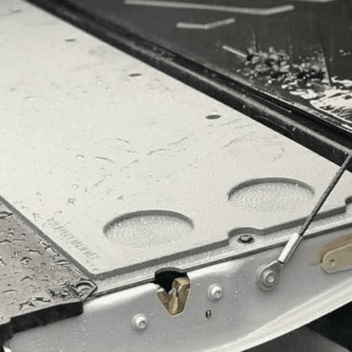 Mountain Hatch Tailgate Table Fits 1995-2004 Toyota Tacoma