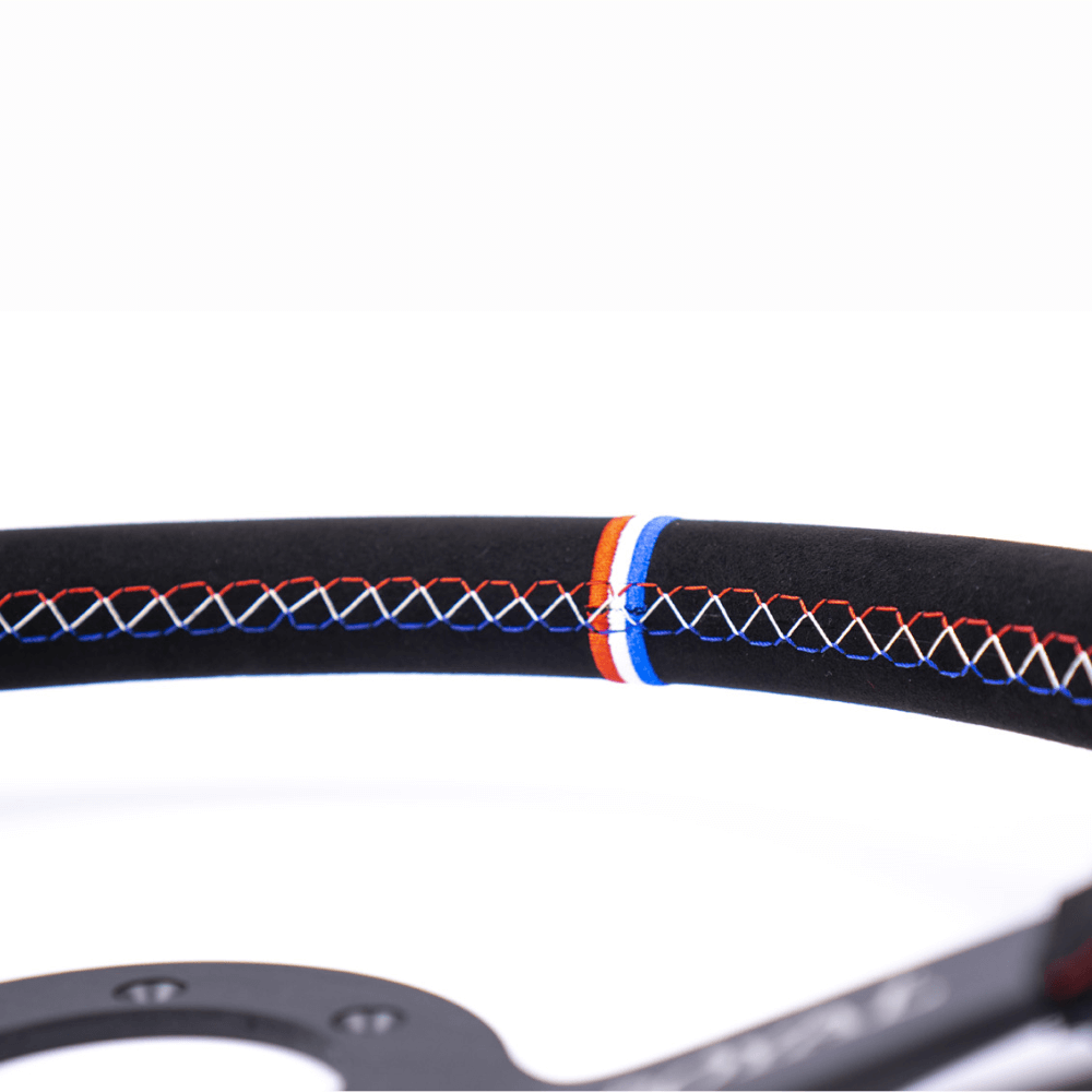 Brute – 350mm Steering Wheel – Suede