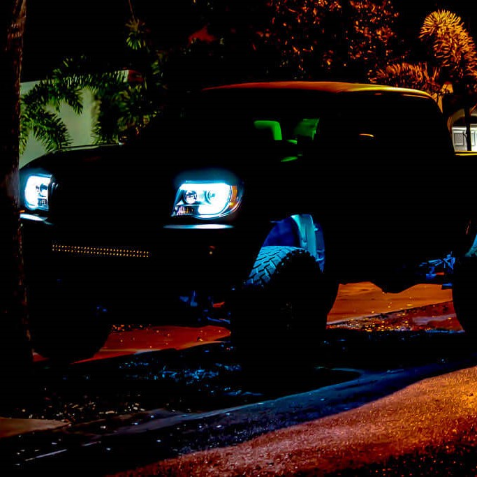 2005-2011 Toyota Tacoma Projector Headlights Light Bar DRL