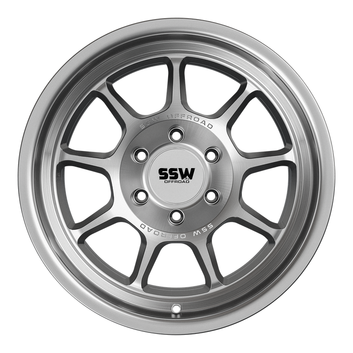 Nova/ Machined Silver / 17x9.0 -25