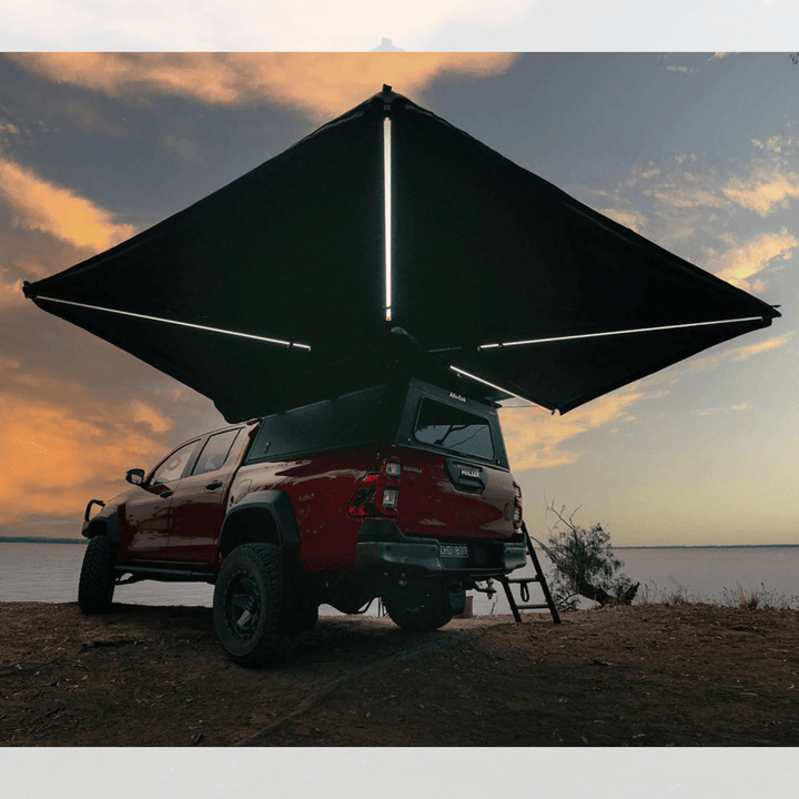 DeltaWing 270° Awning