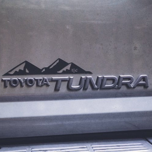 Universal Mountain Range Vehicle Magnet