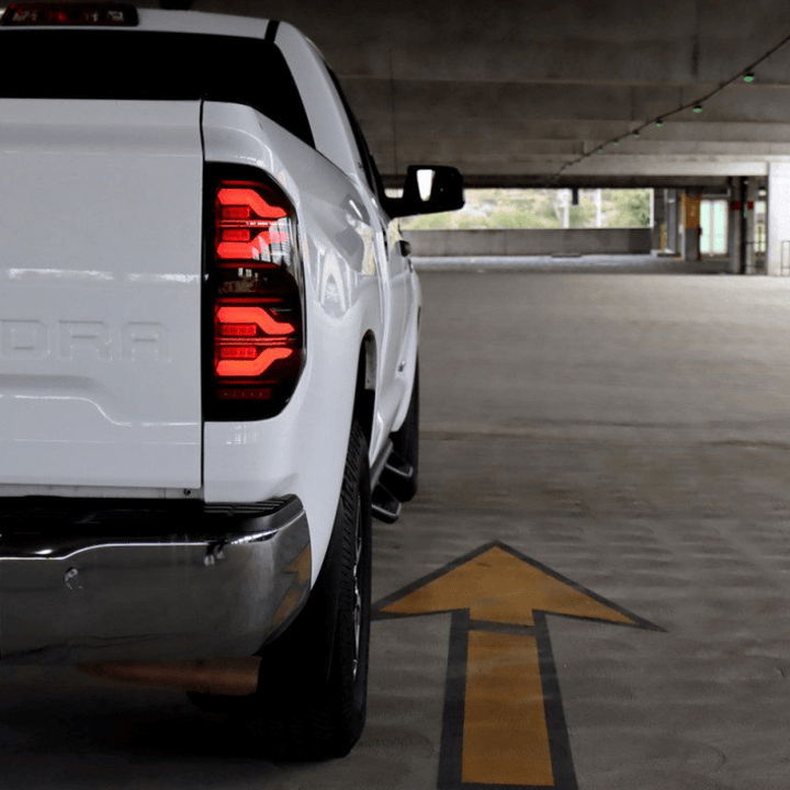 14-21 Toyota Tundra LUXX-Series LED Tail Lights