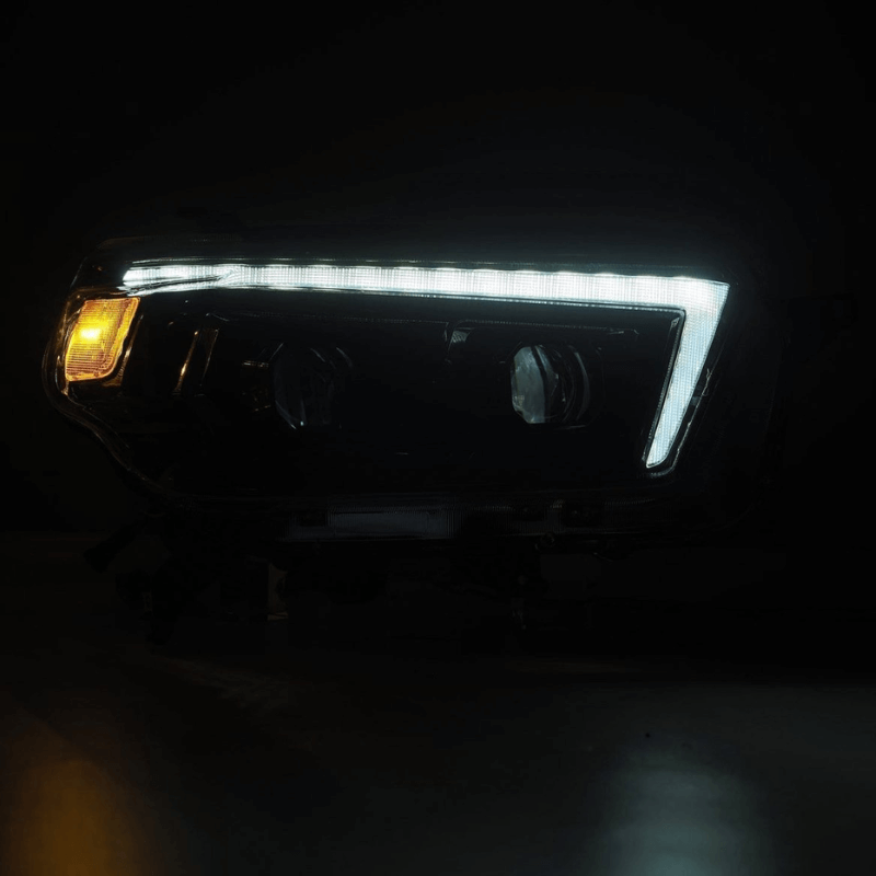 2010-2013-Toyota-4Runner-LUXX-Series-Projector-Headlights