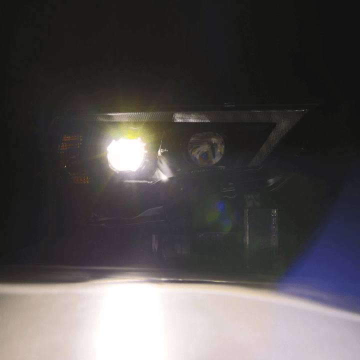 2014-2022 Toyota 4Runner MK2 LUXX-Series LED Projector Headlights